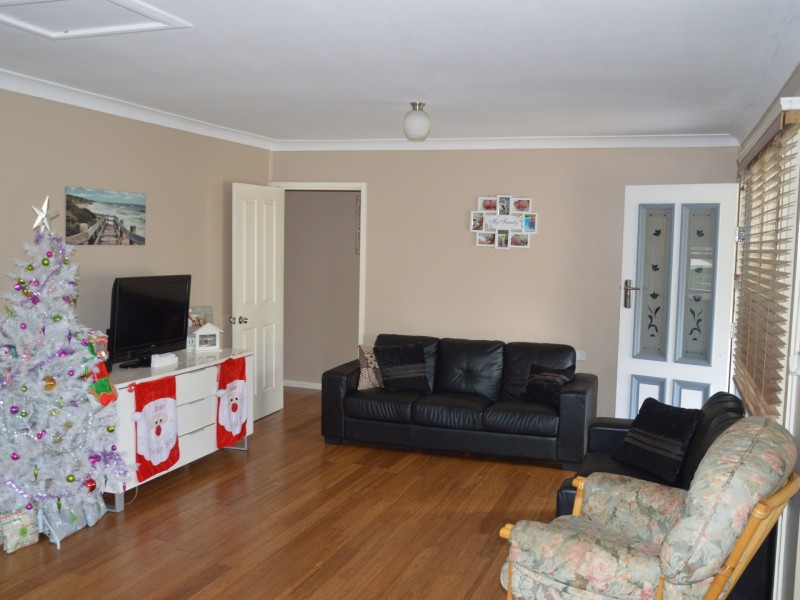 5 Blaxland Avenue, Singleton NSW 2330