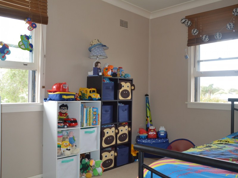 5 Blaxland Avenue, Singleton NSW 2330