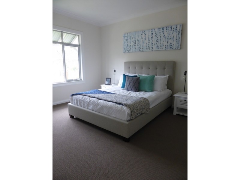 44 Triton Boulevard, North Rothbury NSW 2335