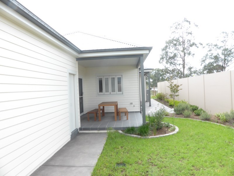 44 Triton Boulevard, North Rothbury NSW 2335