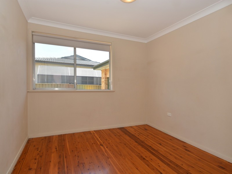 22 Lawson Avenue, Singleton NSW 2330