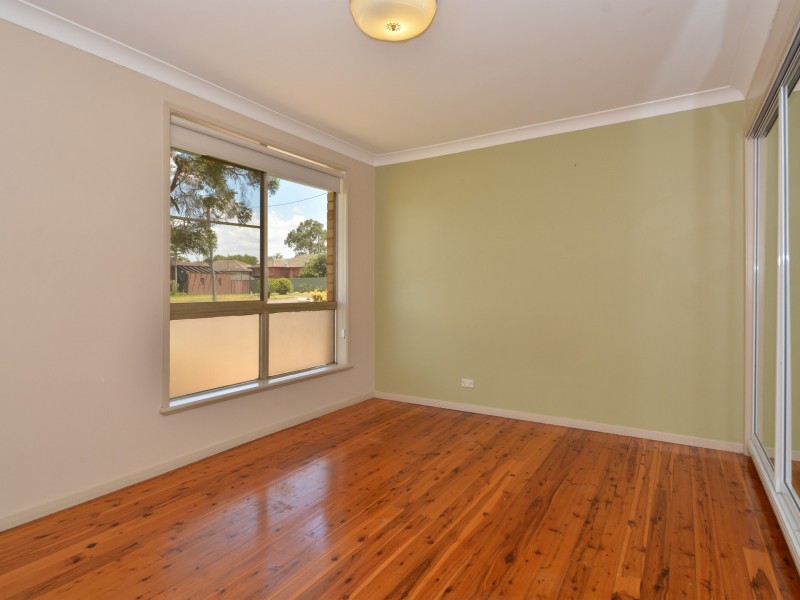 22 Lawson Avenue, Singleton NSW 2330