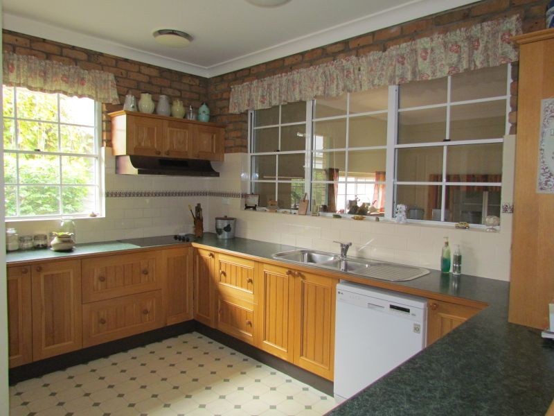 17 Boundary Street, Singleton NSW 2330