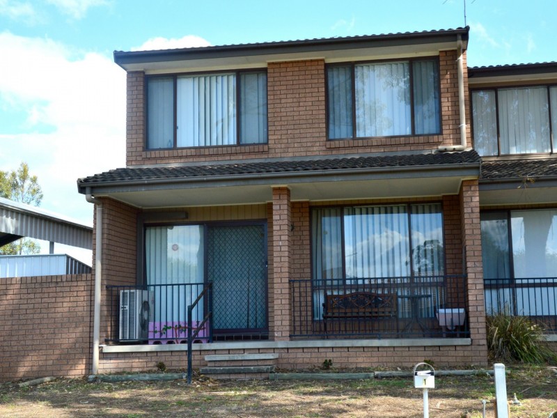 1/6 Simpson Terrace, Singleton NSW 2330