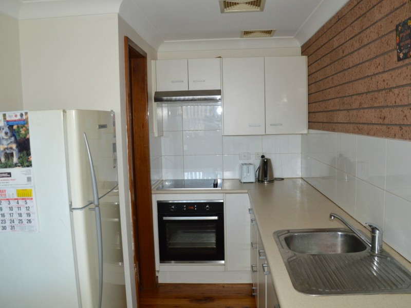 1/6 Simpson Terrace, Singleton NSW 2330