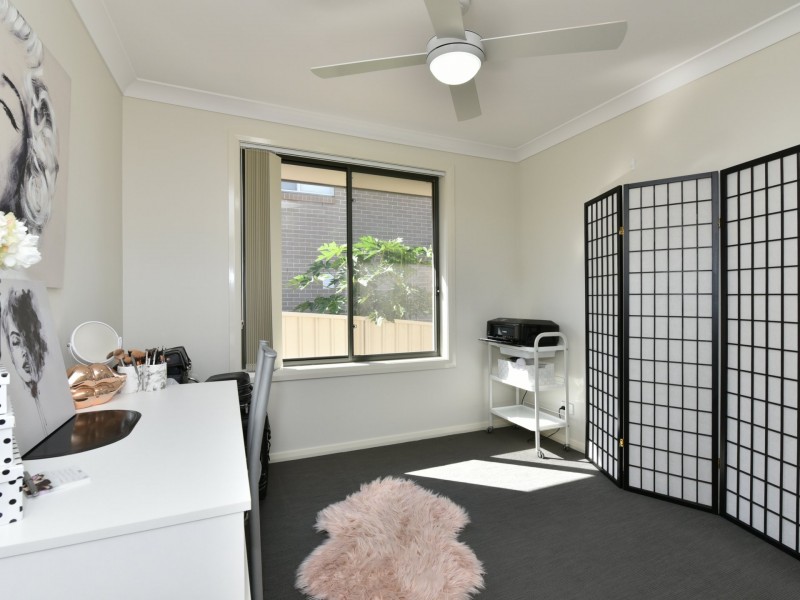 2/5 Lambkin Street, Singleton NSW 2330