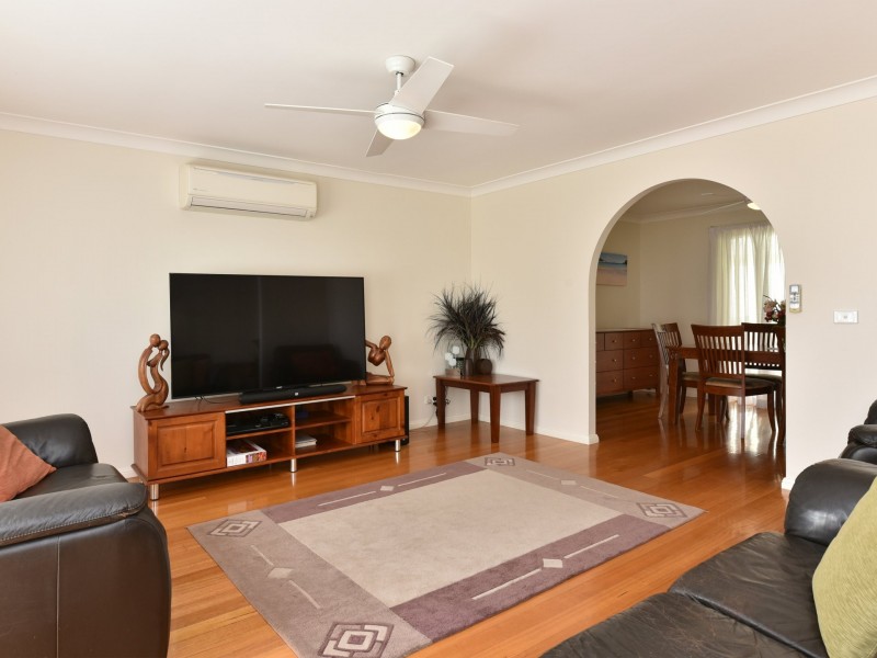 6 Wilmot Place, Singleton NSW 2330