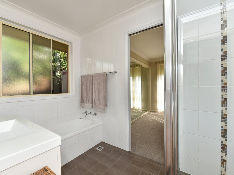 6 Wilmot Place, Singleton NSW 2330