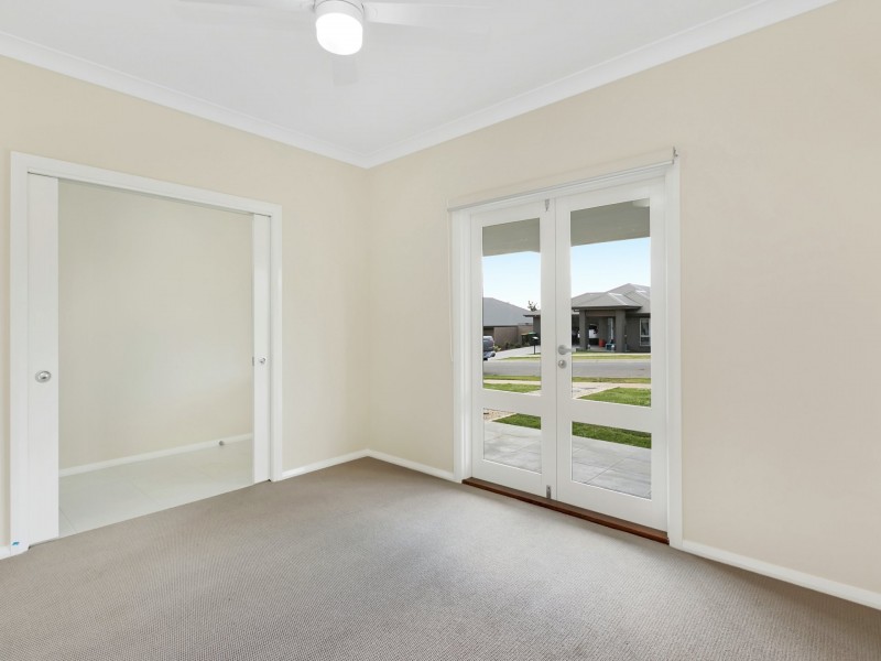 24 Slattery Drive, North Rothbury NSW 2335