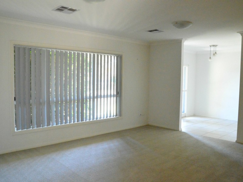 17a Bowen Street, Branxton NSW 2335