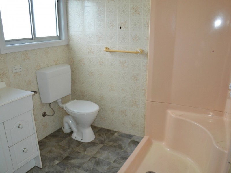 10 Howe Street, Singleton NSW 2330