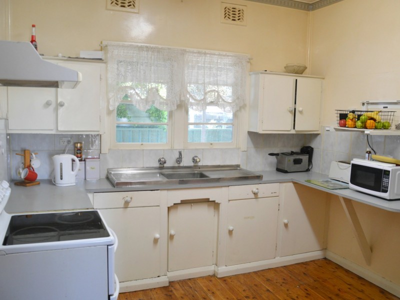 40 Elizabeth Street, Singleton NSW 2330