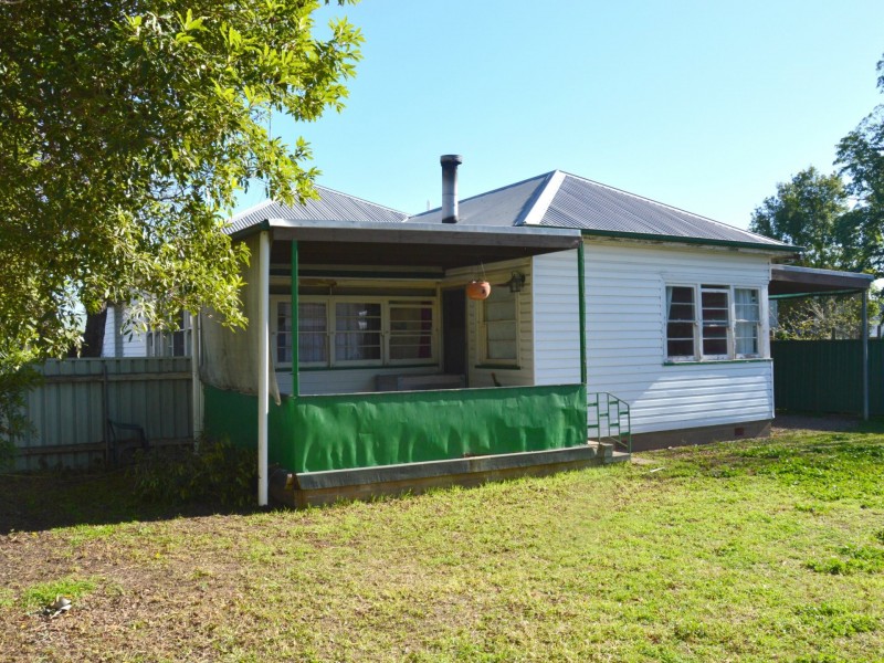 40 Elizabeth Street, Singleton NSW 2330