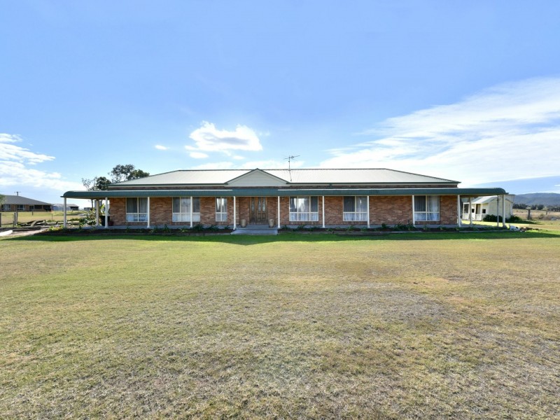 720 Standen Drive, Lower Belford NSW 2335
