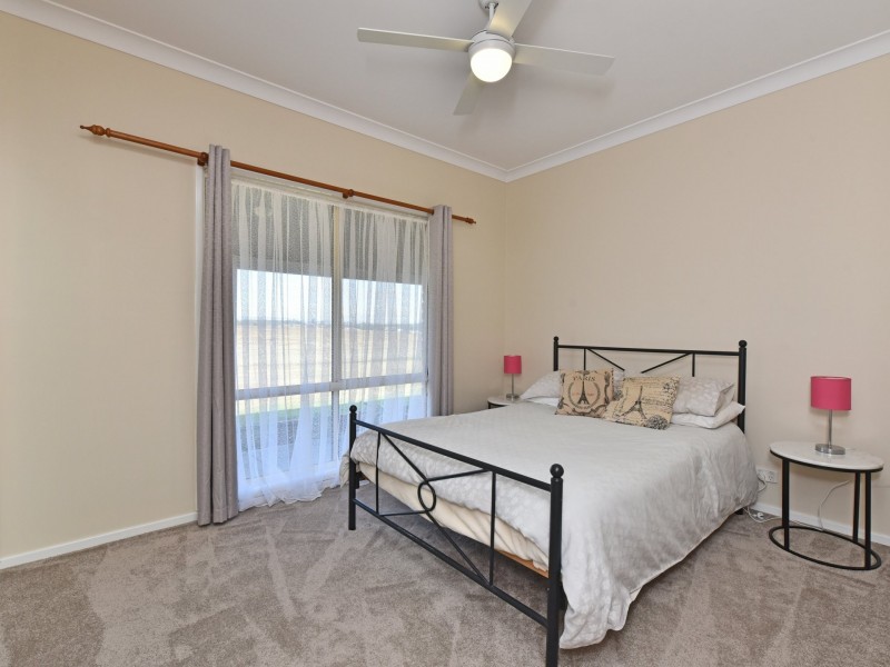 720 Standen Drive, Lower Belford NSW 2335