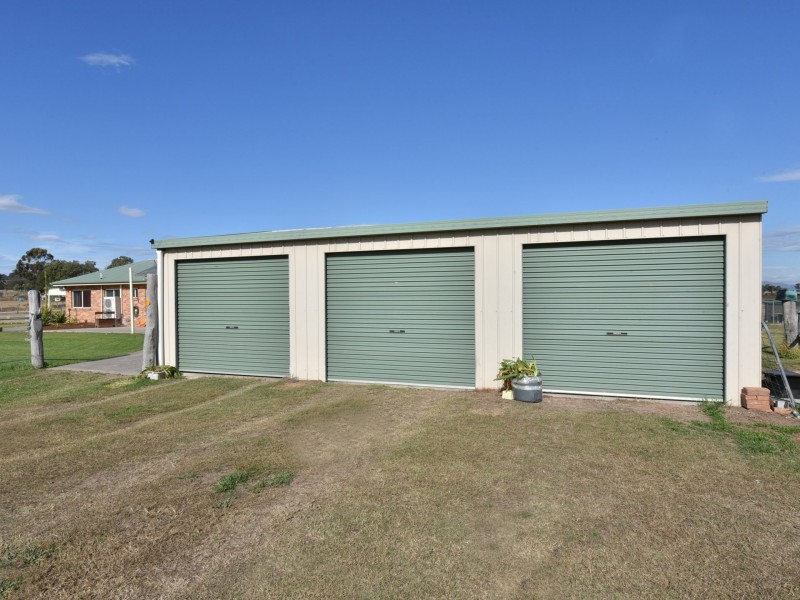 720 Standen Drive, Lower Belford NSW 2335