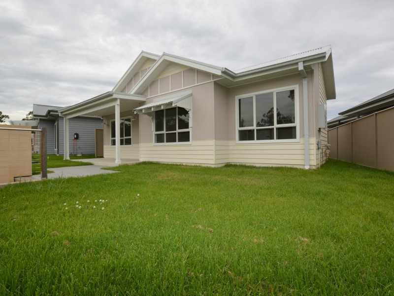 26 Triton Boulevard, North Rothbury NSW 2335