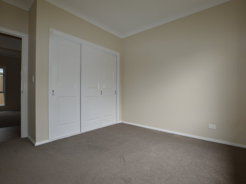 26 Triton Boulevard, North Rothbury NSW 2335