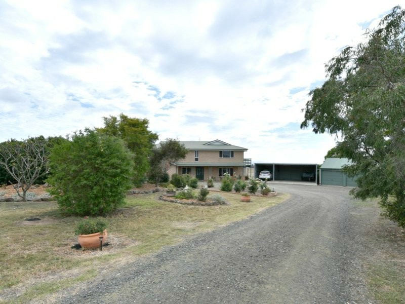 99 Minimbah Drive, Singleton NSW 2330