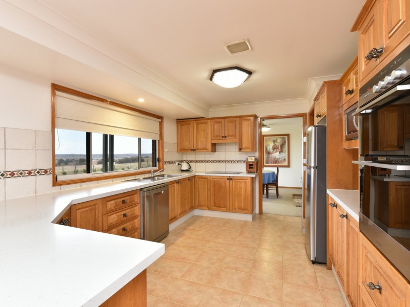 99 Minimbah Drive, Singleton NSW 2330