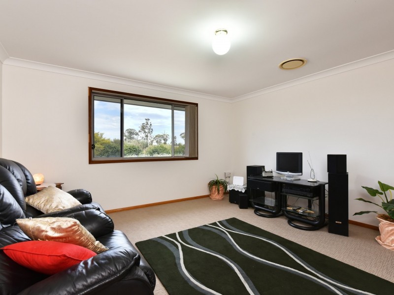 99 Minimbah Drive, Singleton NSW 2330