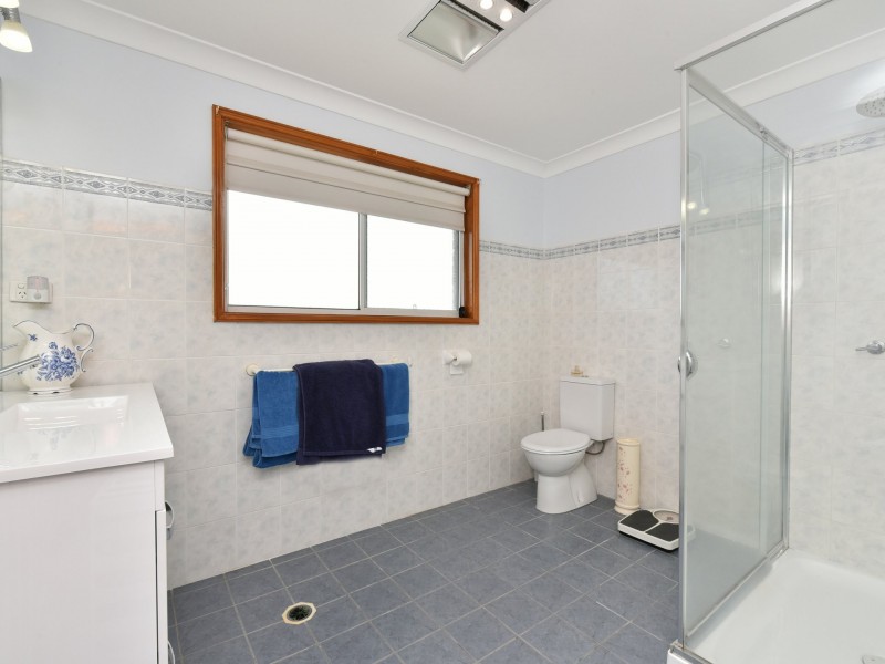 99 Minimbah Drive, Singleton NSW 2330