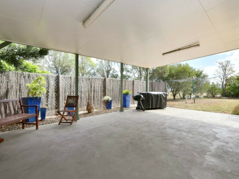 99 Minimbah Drive, Singleton NSW 2330