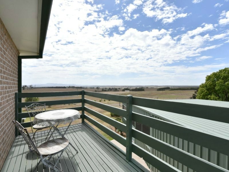 99 Minimbah Drive, Singleton NSW 2330
