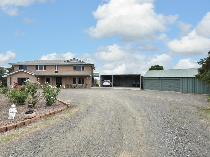 99 Minimbah Drive, Singleton NSW 2330
