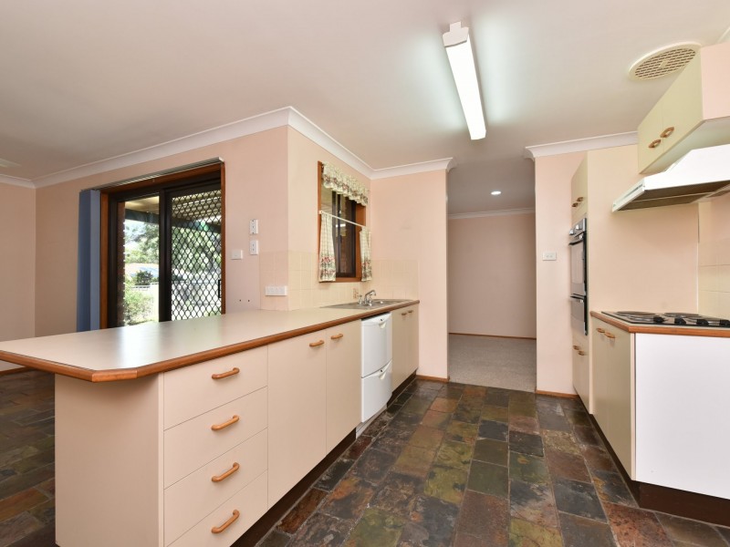 43 Wilmot Place, Singleton Heights NSW 2330