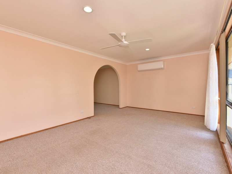 43 Wilmot Place, Singleton Heights NSW 2330