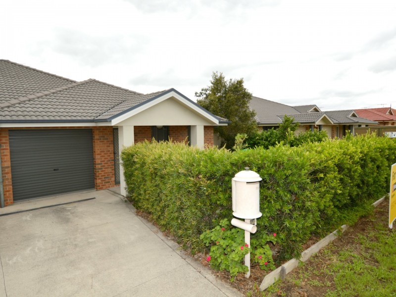 1/54 Wattle Ponds Road, Singleton NSW 2330