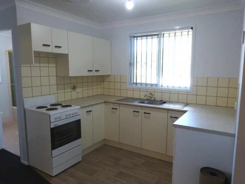 2/2a Water Street, Greta NSW 2334