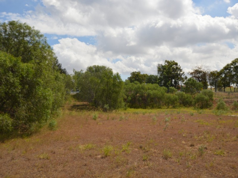 15-17 Wallarah Road, Muswellbrook NSW 2333