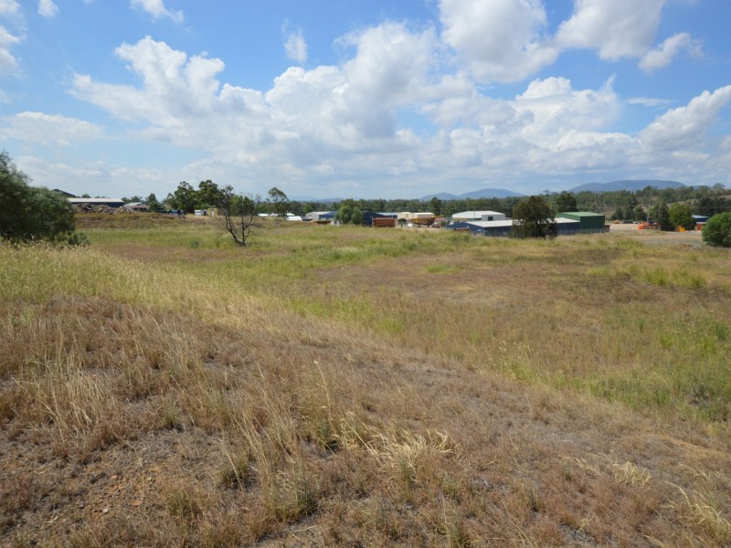 15-17 Wallarah Road, Muswellbrook NSW 2333