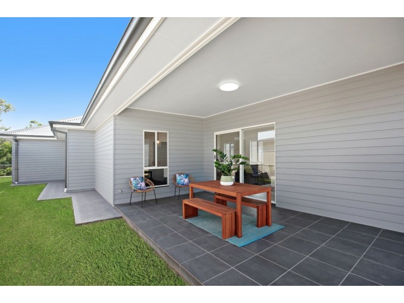 28 Triton Boulevard, North Rothbury NSW 2335