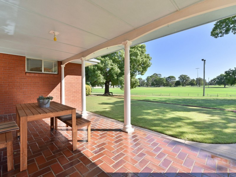 5A Cameron Street, Singleton NSW 2330