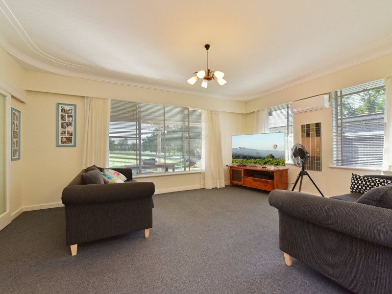 5A Cameron Street, Singleton NSW 2330