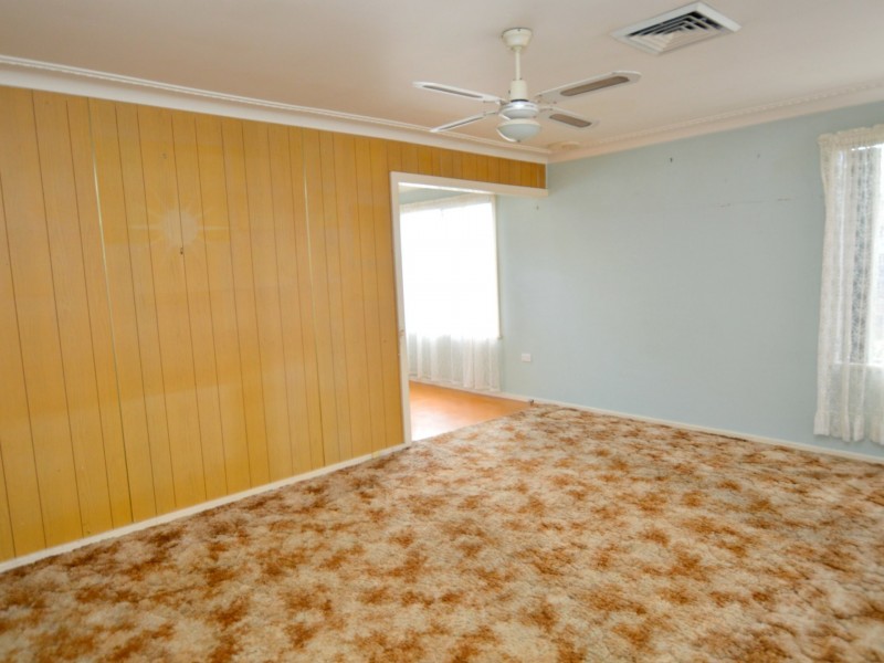 17 Andrew Street, Singleton NSW 2330