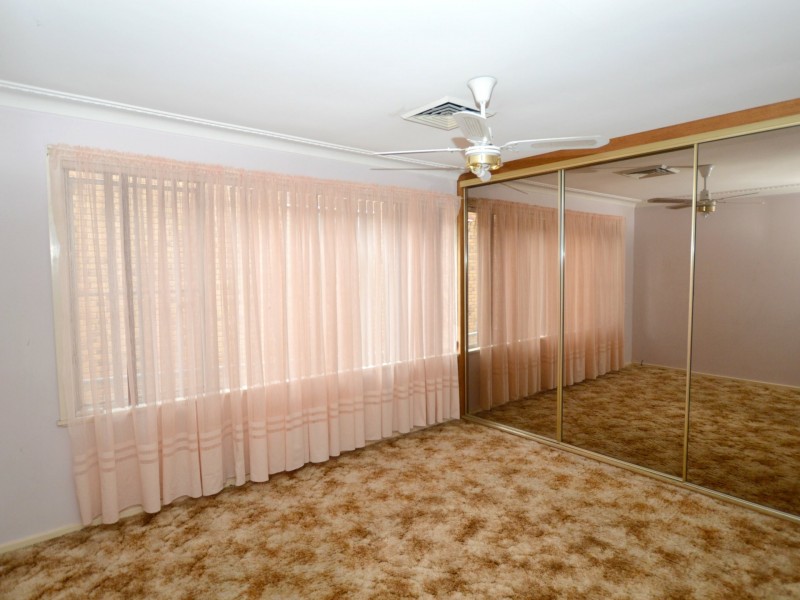 17 Andrew Street, Singleton NSW 2330