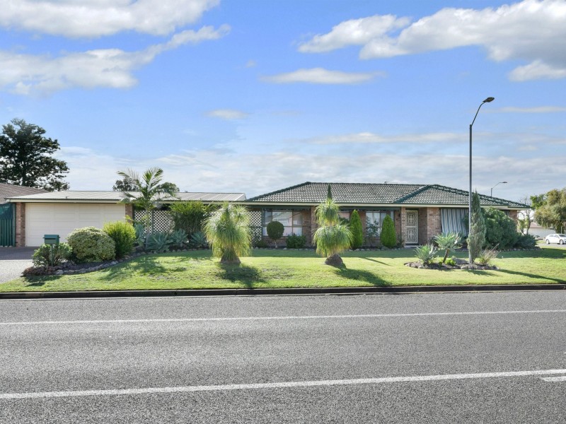 1 Casey Drive, Singleton NSW 2330