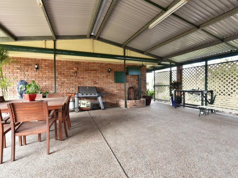 1 Casey Drive, Singleton NSW 2330