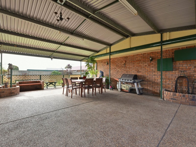 1 Casey Drive, Singleton NSW 2330