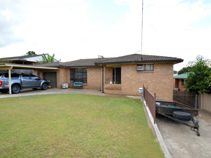 26 Andrew Street, Singleton NSW 2330