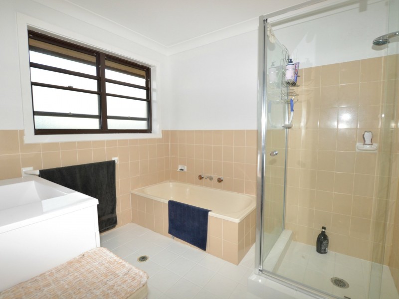 26 Andrew Street, Singleton NSW 2330