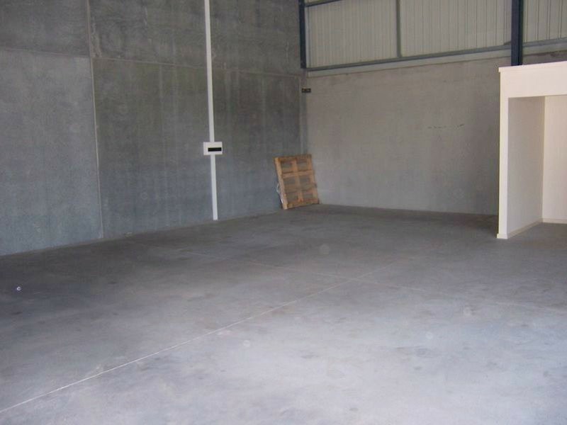 9/2 Enterprise Crescent, Singleton NSW 2330