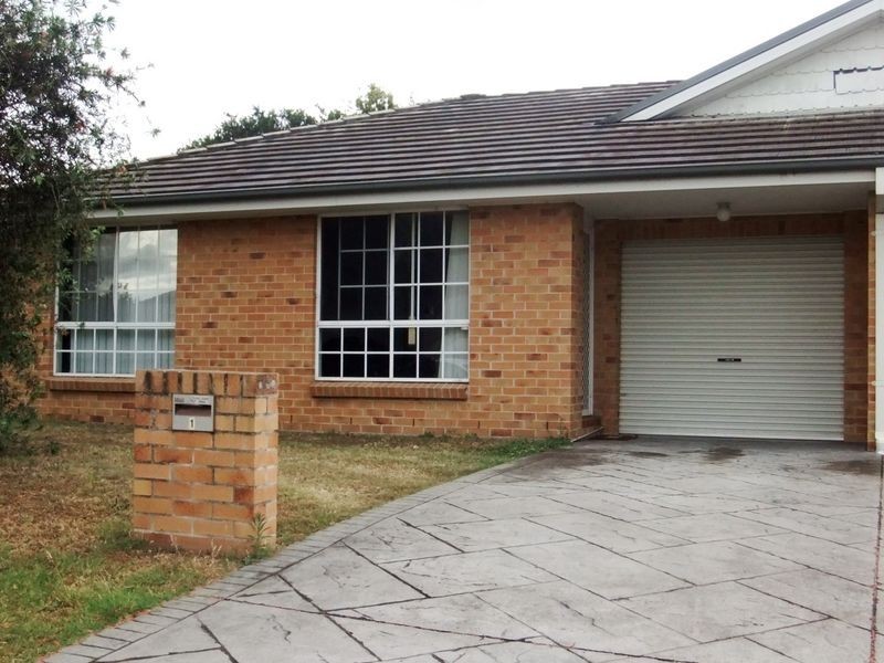 1/11 Woodside Avenue, Singleton NSW 2330