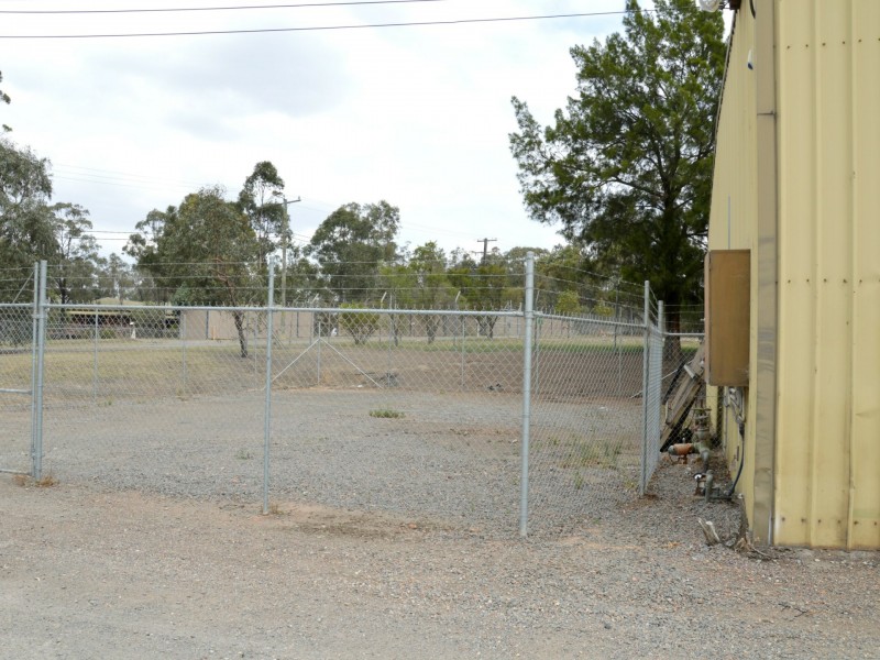 1/6 Hambledon Hill Road, Singleton NSW 2330