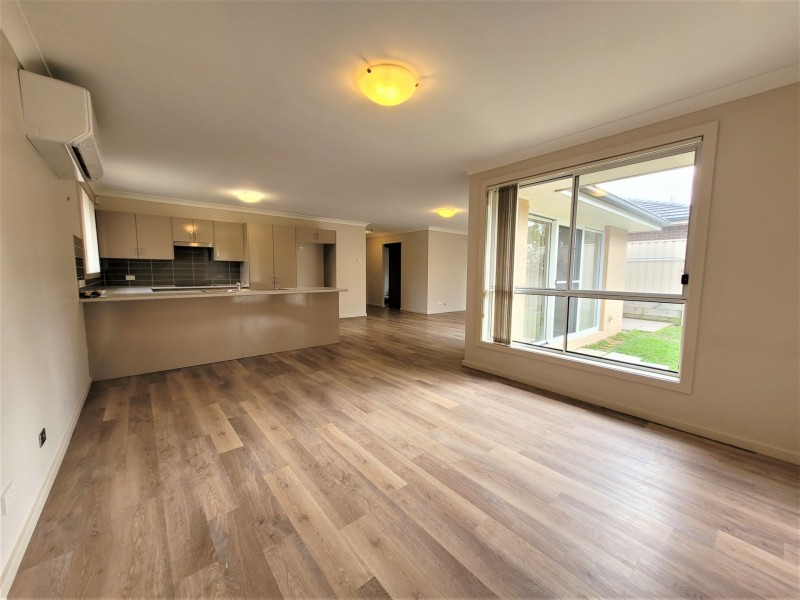 2/155 McMahon Way, Singleton NSW 2330