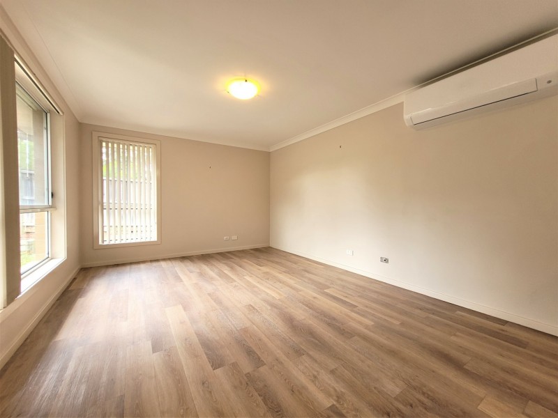 2/155 McMahon Way, Singleton NSW 2330